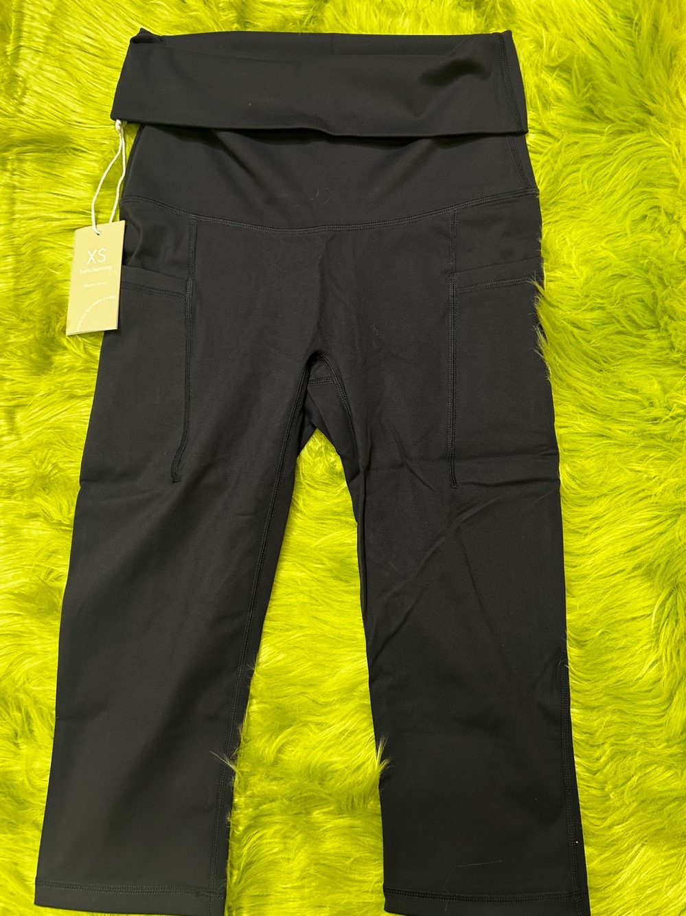NWT Popflex Foldover Capri - Cool Black XS